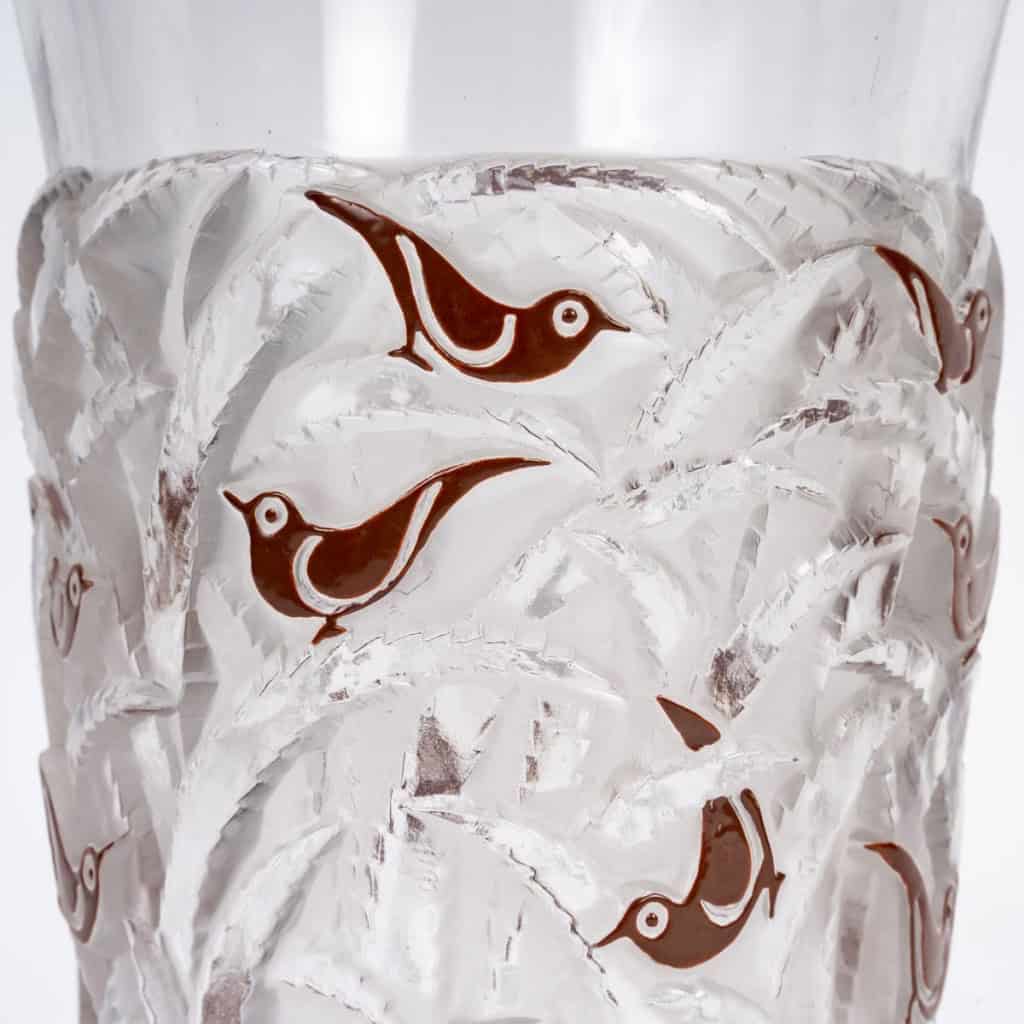 1930 René Lalique – Vase Bornéo Verre Blanc Emaillé Brun 6