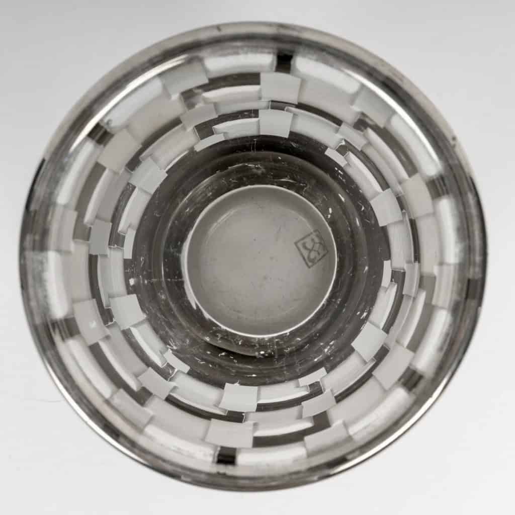 1930 Jean Luce – Vase Art Deco Moderniste Verre Blanc Emaillé Argent 6