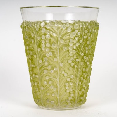 1937 René Lalique – Vase Saint Tropez Verre Blanc Patiné Vert
