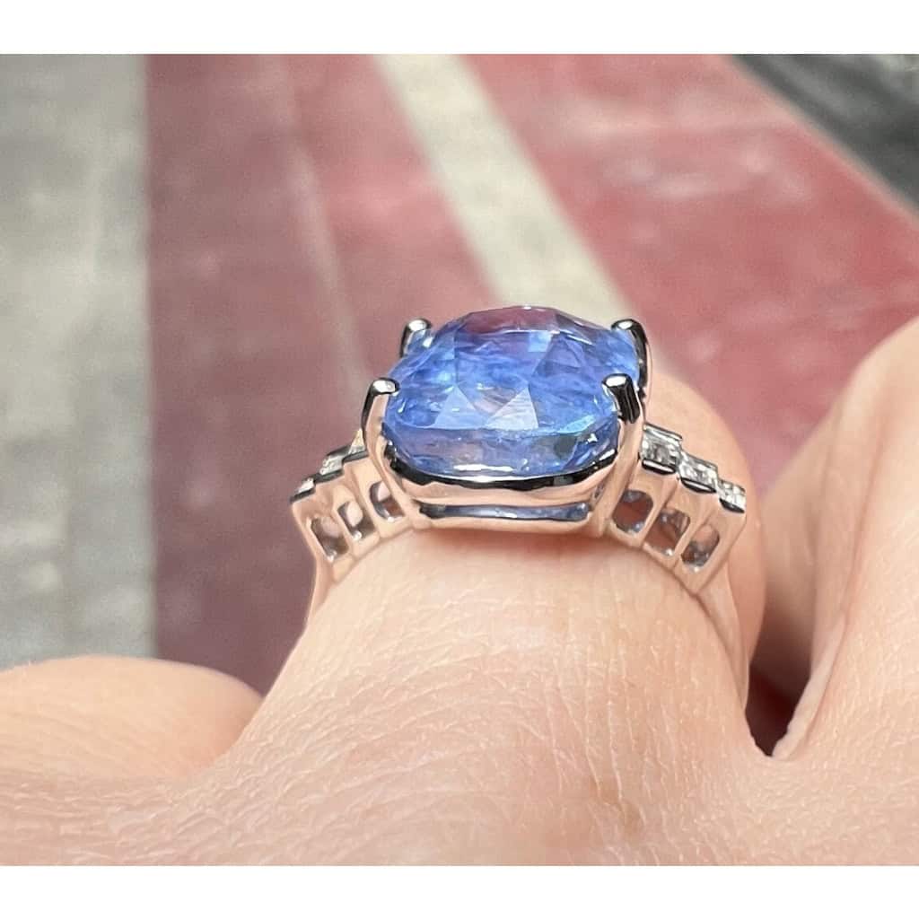 Bague Saphir De Ceylan Naturel De 6,54carats épaulé De Diamants” Baguette” 8