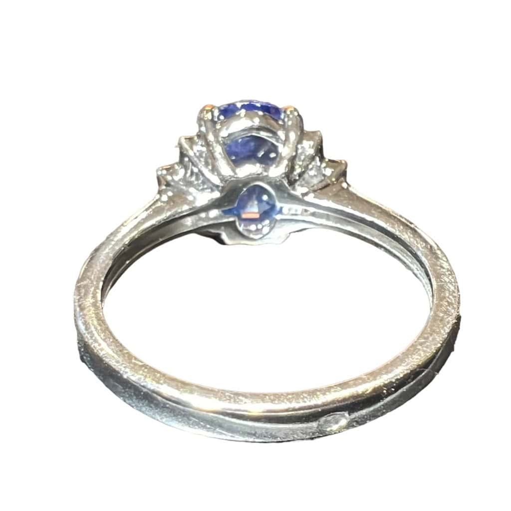 Bague Saphir De Ceylan 2.30 Ct Entouré Diamants Calibrés 11