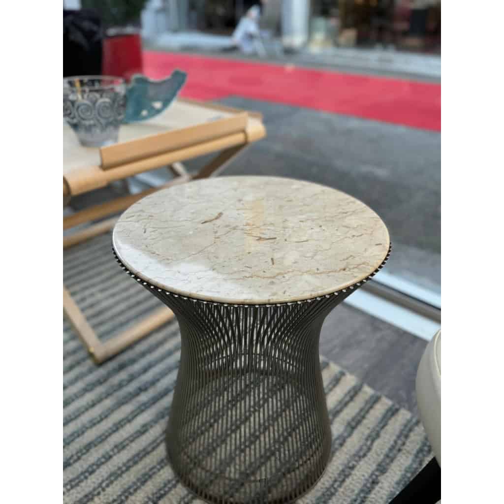 Knoll& Waren PLATNER, Paire de tables d’appoint en acier, plateau en marbre blanc veiné beige 5