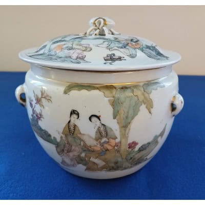 ANCIENNE PORCELAINE CHINOISE 19ÈME. POT À SOUPER 3