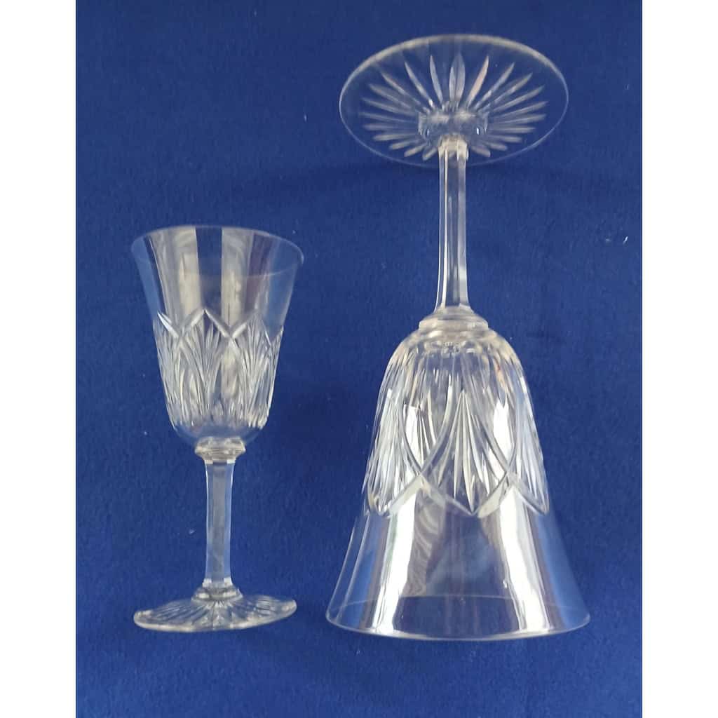 4 grands verres et 4 petits verres en cristal Saint Louis 4