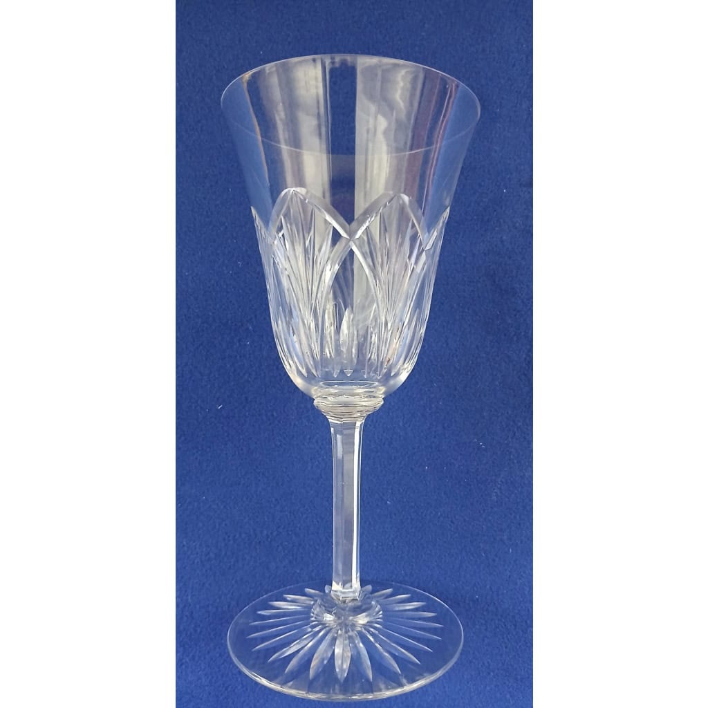 4 grands verres et 4 petits verres en cristal Saint Louis 5