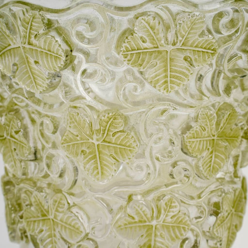 1938 René Lalique – Vase Seau à Champagne Reims Verre Blanc Patiné Vert 7