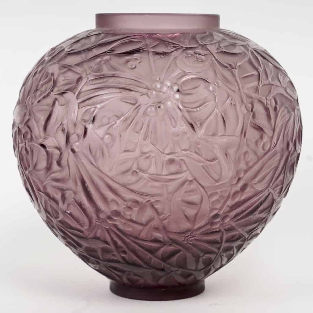 1920 René Lalique – Vase Gui Verre Améthyste 3