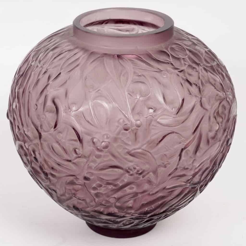 1920 René Lalique – Vase Gui Verre Améthyste 5