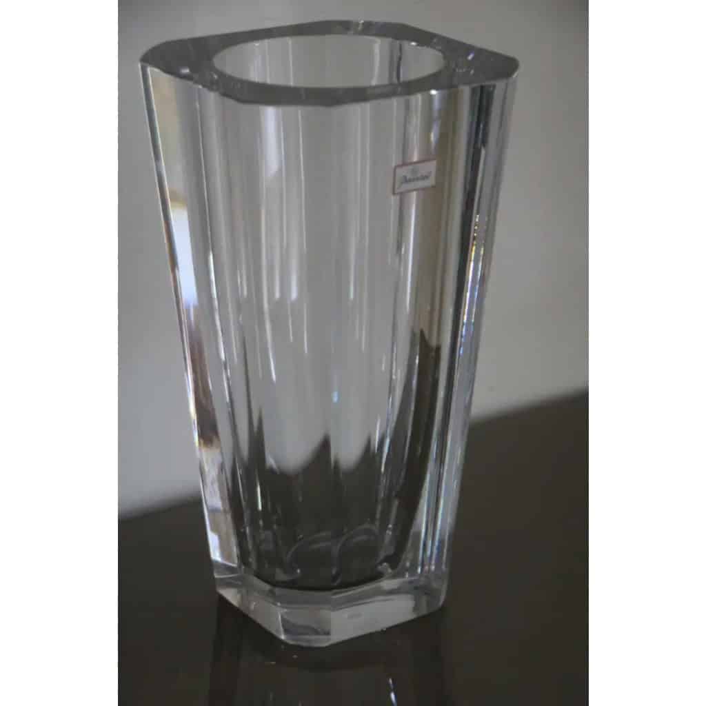 Grand vase en cristal transparent taillé Baccarat 30 cm 4