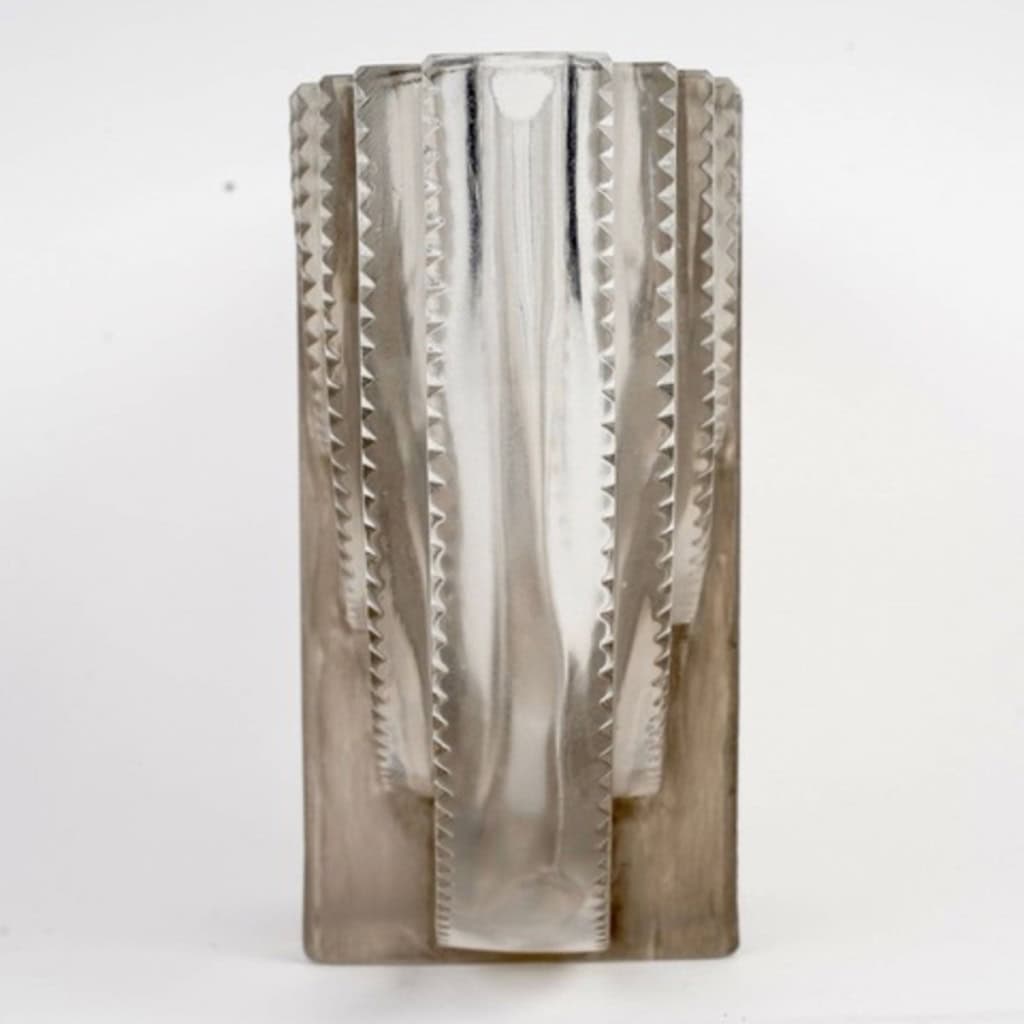 René Lalique – 1936 Vase “Villard” 5