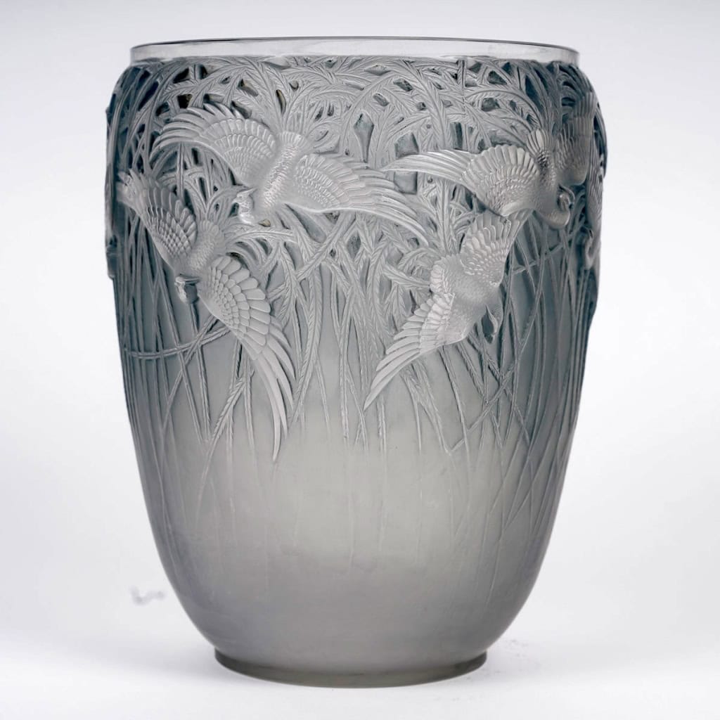 1926 René Lalique – Vase Aigrettes Verre Blanc Patiné Bleu 4