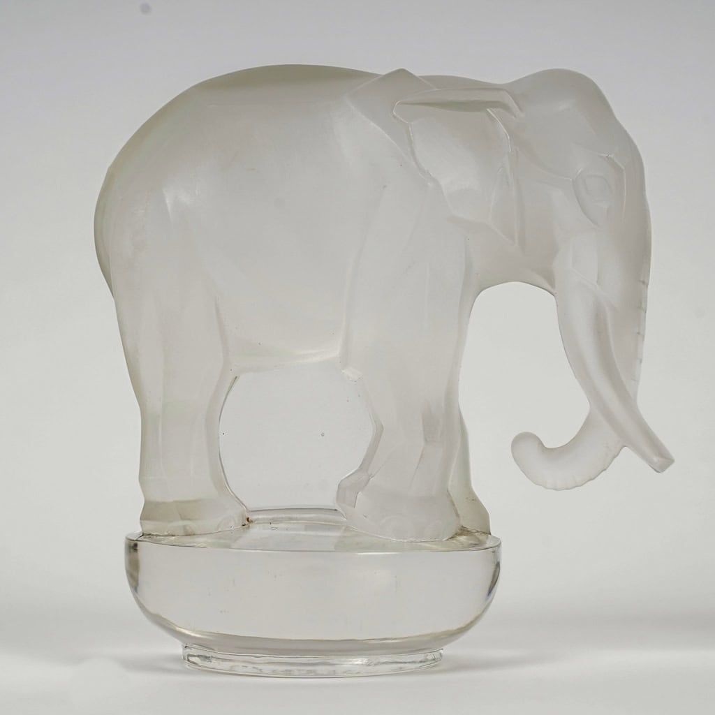 1931 René Lalique – Presse Papiers Toby Eléphant Verre Blanc 3