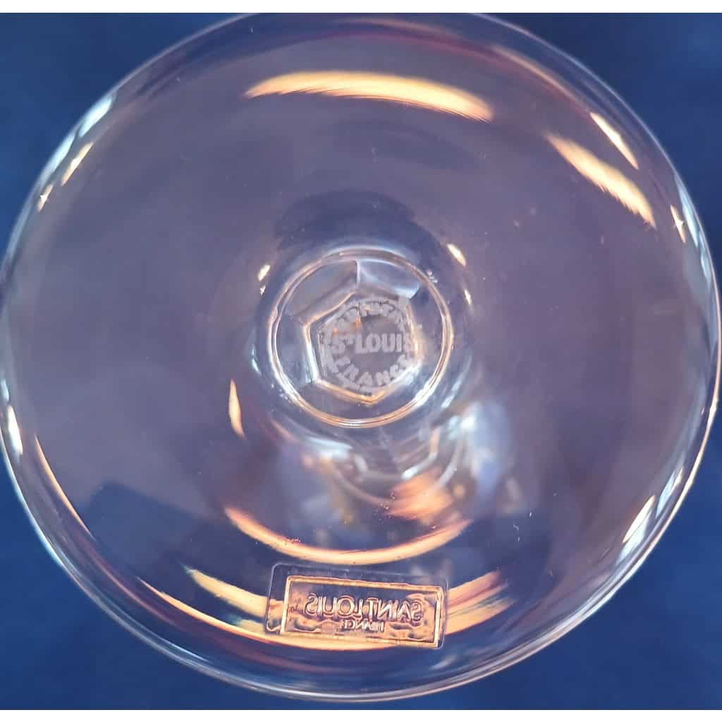 Série de 13 verres à vin en cristal de Saint Louis signés modèle Cerdagne 7