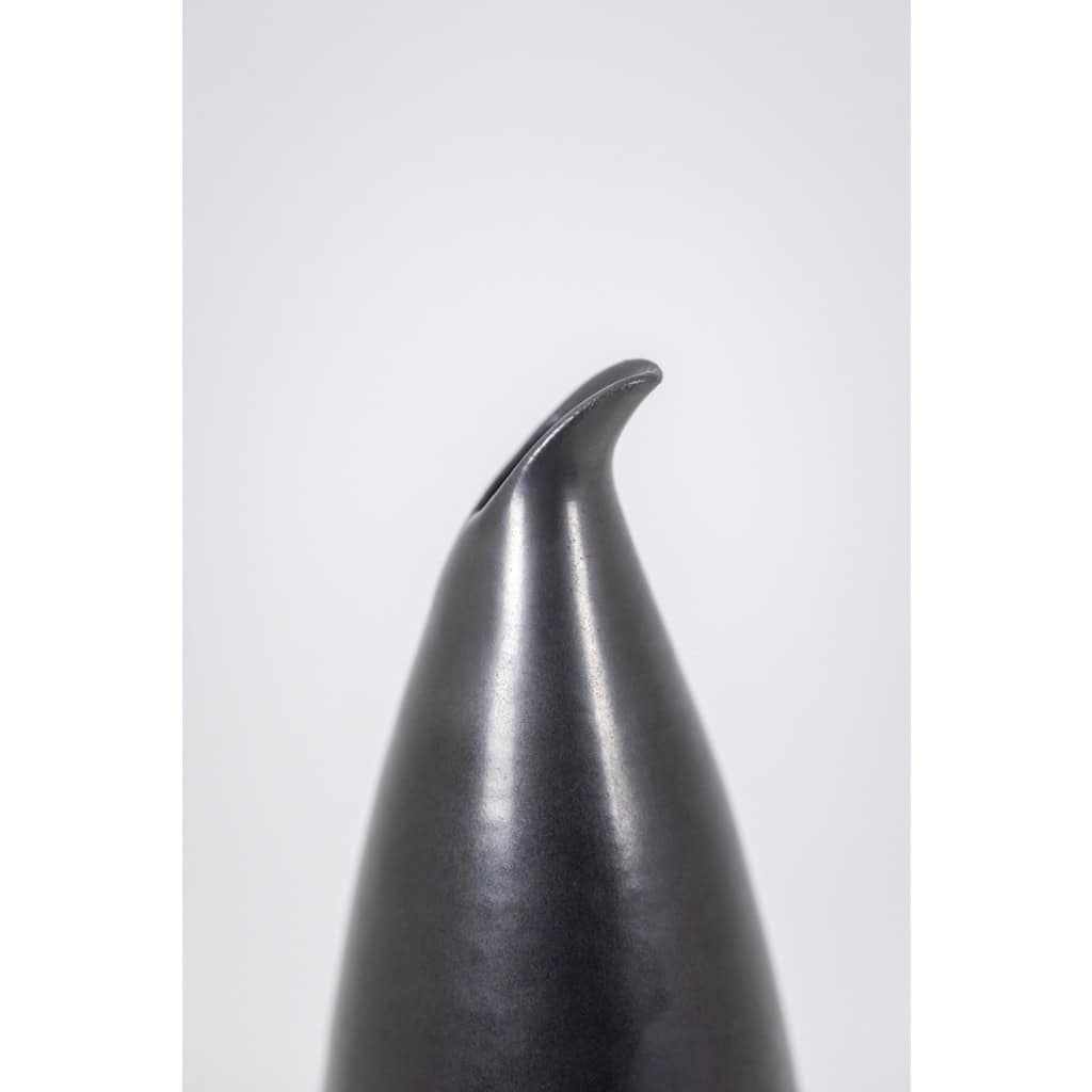 Les Potiers d’Accolay. Vase en faïence tournée. Circa 1955. LS5990509H 5