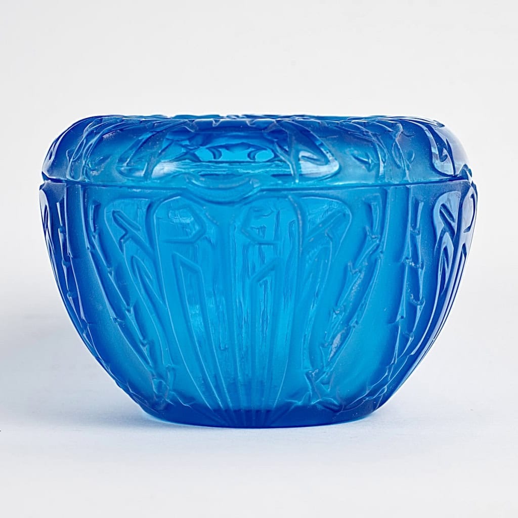 1911 René Lalique – Boîte Quatre Scarabées Verre Bleu Electrique 3