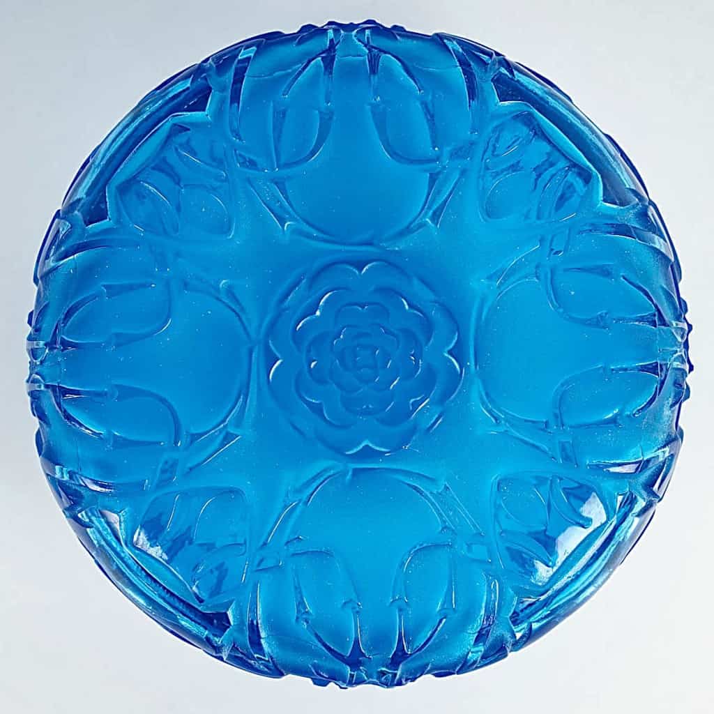 1911 René Lalique – Boîte Quatre Scarabées Verre Bleu Electrique 6