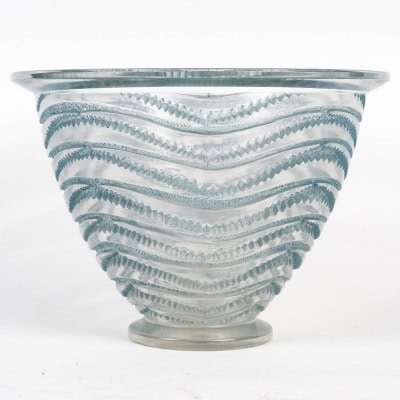 1935 René Lalique – Vase Art Deco Annecy Verre Blanc Patiné Bleu