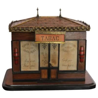 Boîte à cigares française des années 1900 conçue comme un ancien bureau de tabac