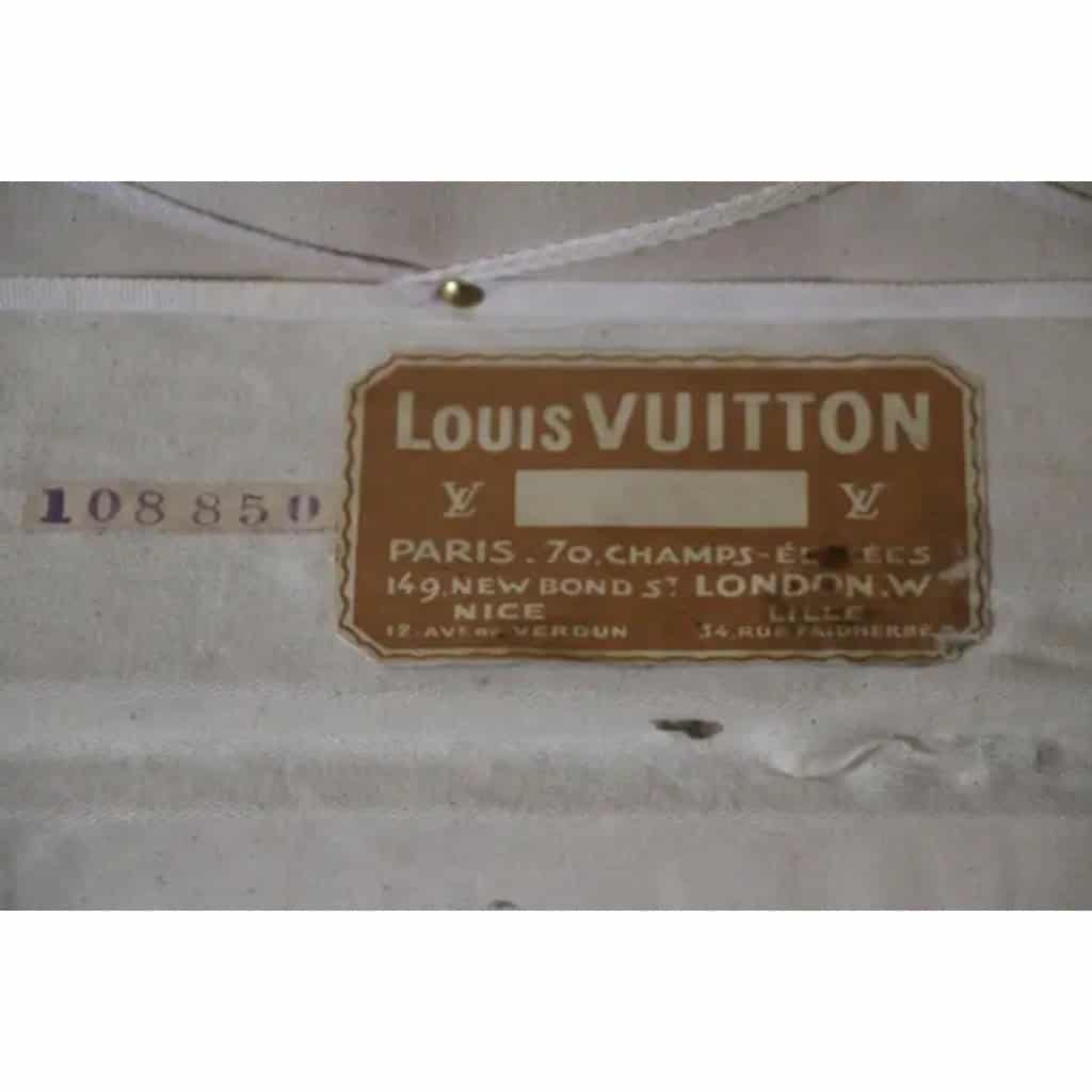 Malle Louis Vuitton ancienne, malle Vuitton 110 cm 18