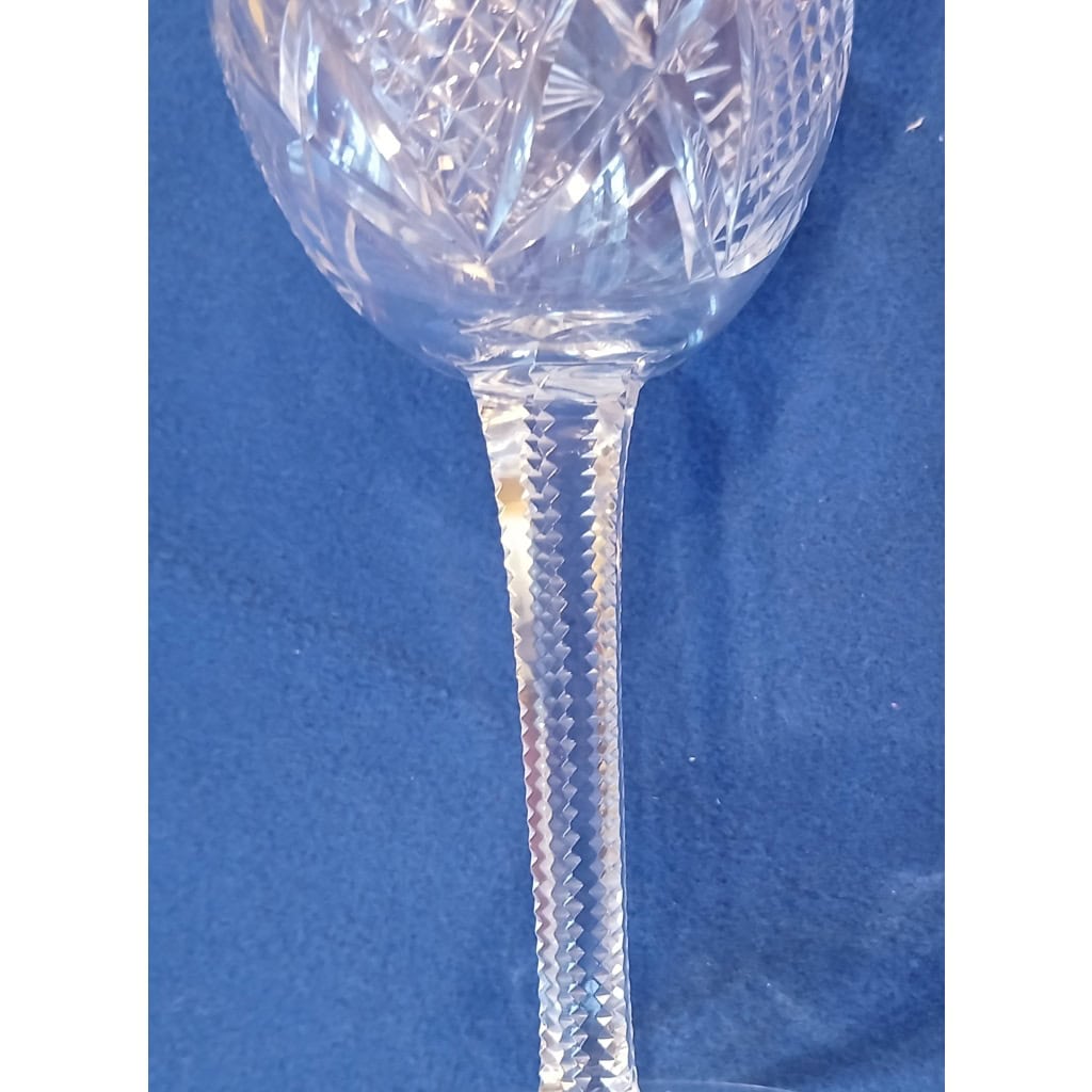 6 grands verres à eau Baccarat modèle forme 10833,10834 4