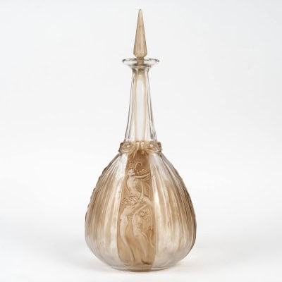 1911 René Lalique – Carafe Sirènes Et Grenouilles Verre Blanc Patiné Sépia