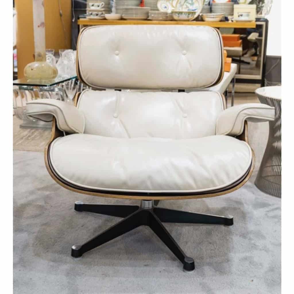 Charles et Ray Eames & Mobilier International – Lounge Chair et ottoman 7