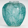 1919 René Lalique – Vase Perruches Verre Blanc Patiné Turquoise 9