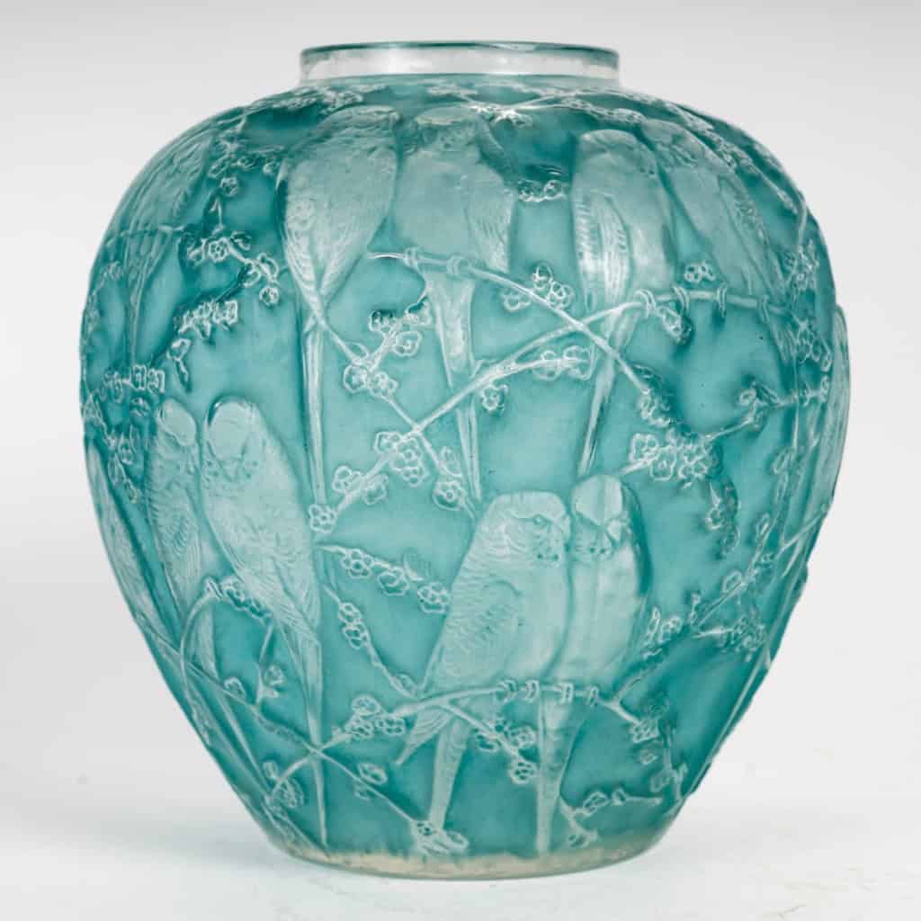 1919 René Lalique – Vase Perruches Verre Blanc Patiné Turquoise 6