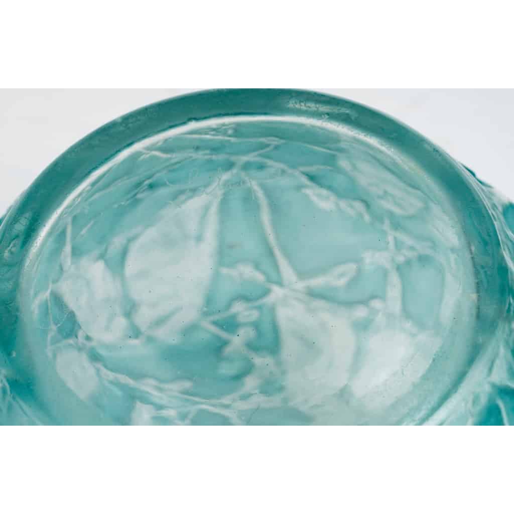 1919 René Lalique – Vase Perruches Verre Blanc Patiné Turquoise 7