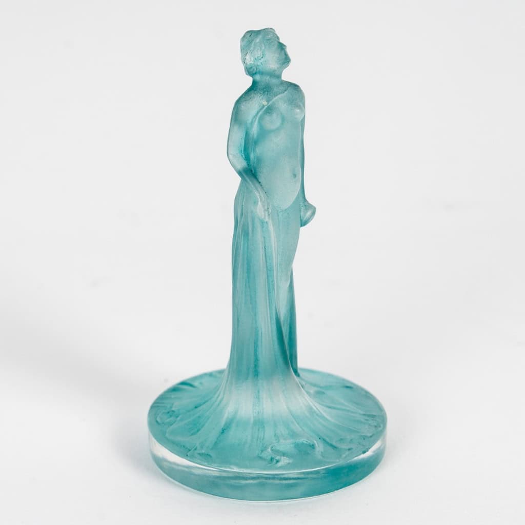 1912 René Lalique – Cachet Statuette Drapée Verre Blanc Patiné Turquoise 3