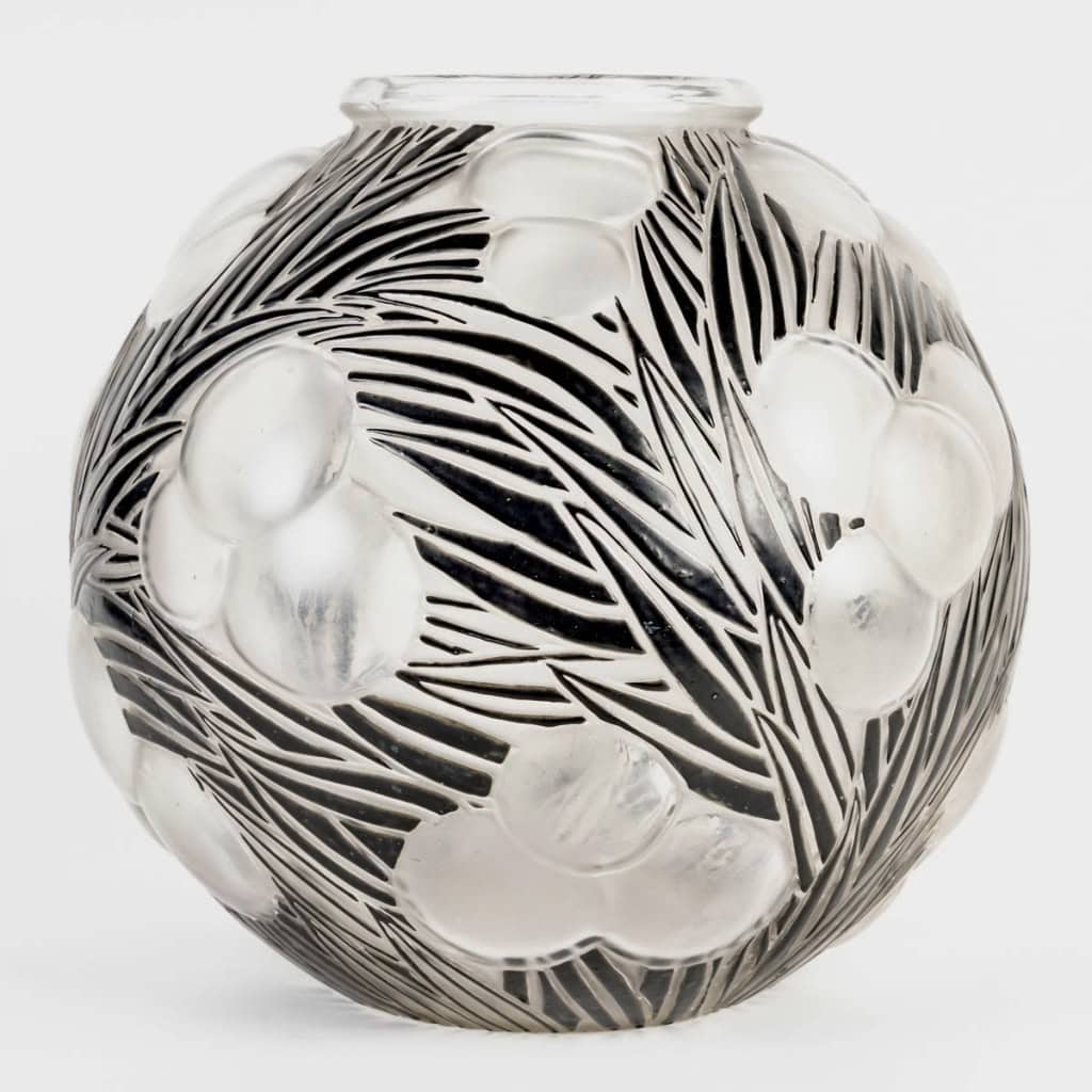 1926 René Lalique – Vase Oranges Verre Blanc Emaillé Noir 3