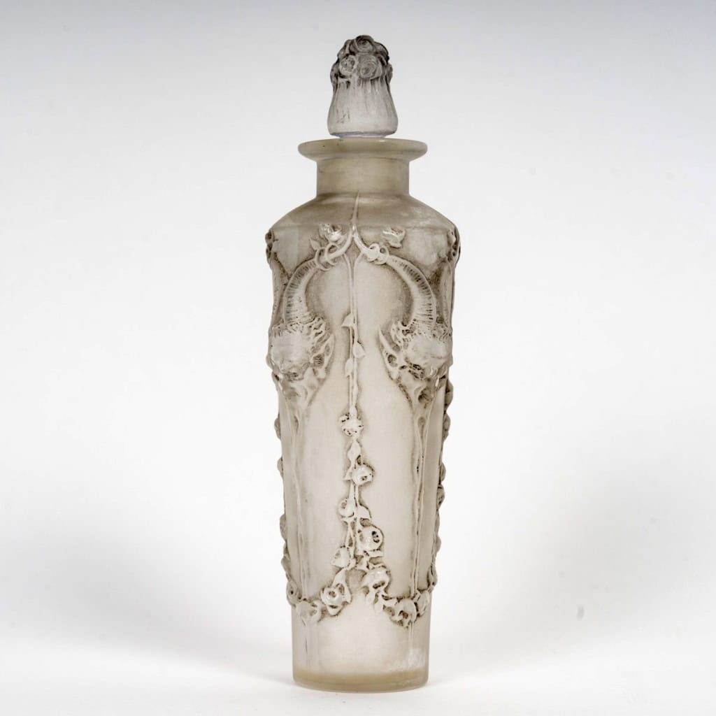 1920 René Lalique – Flacon Pan Verre Blanc Patiné Gris 4