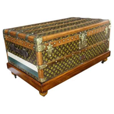 Malle Louis Vuitton cabine 90 cm des années 1920-1930