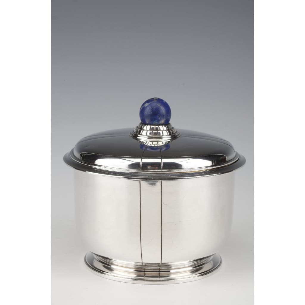 Jean Elisée PUIFORCAT – Boîte couverte en argent et Lapis Lazuli ART DECO 5