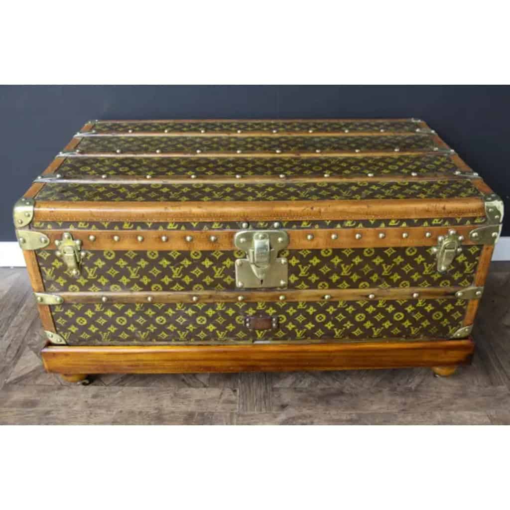 Malle Louis Vuitton cabine 90 cm des années 1920-1930 5