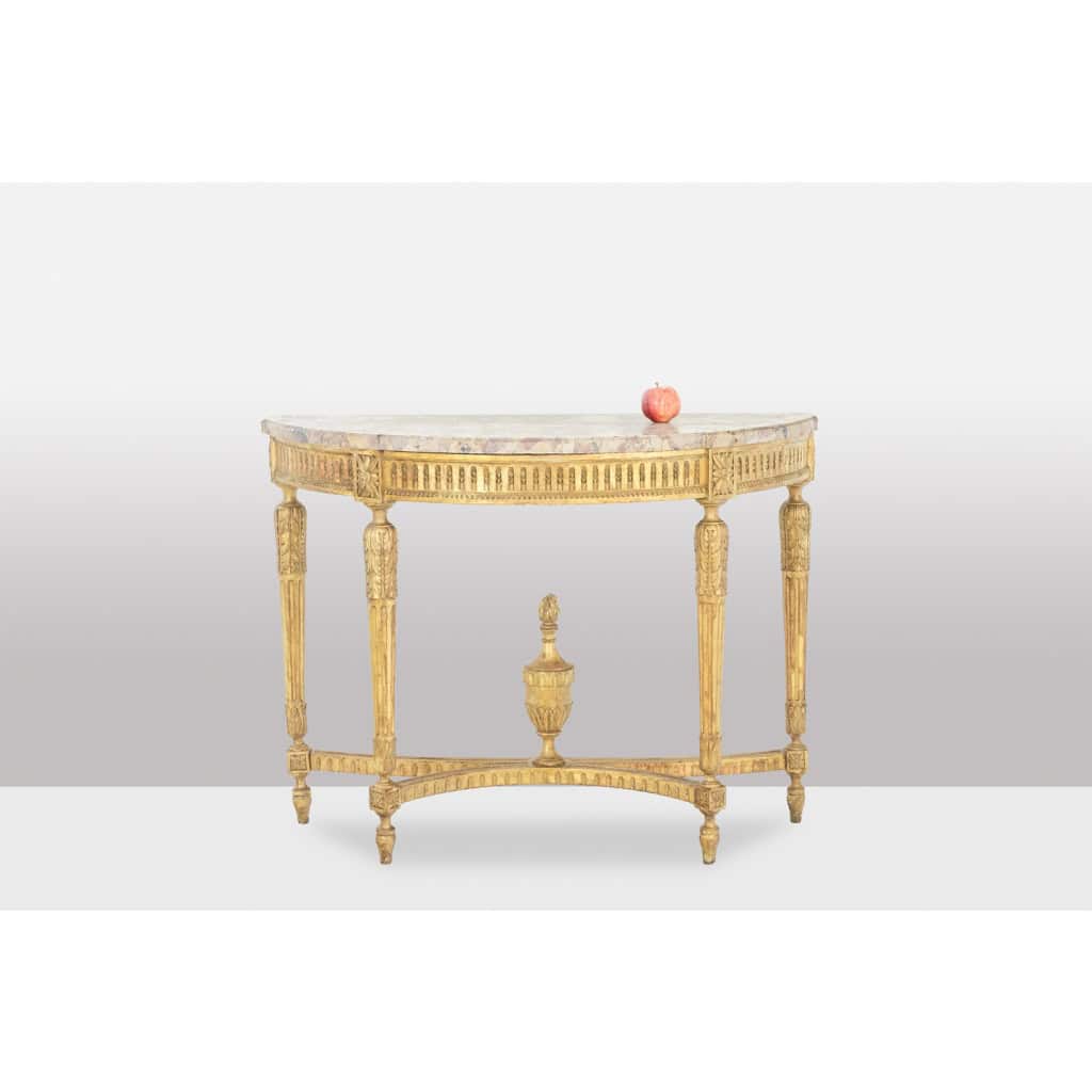 Console en bois doré et marbre brèche d’Alep. Circa 1780. LS55691657J 4