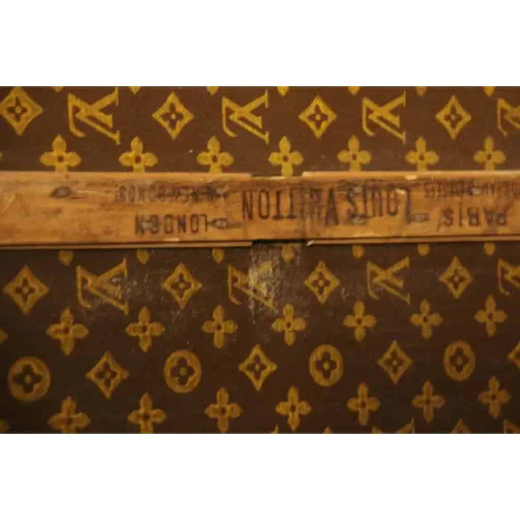 Malle Louis Vuitton cabine 100 cm des années en toile monogram 19