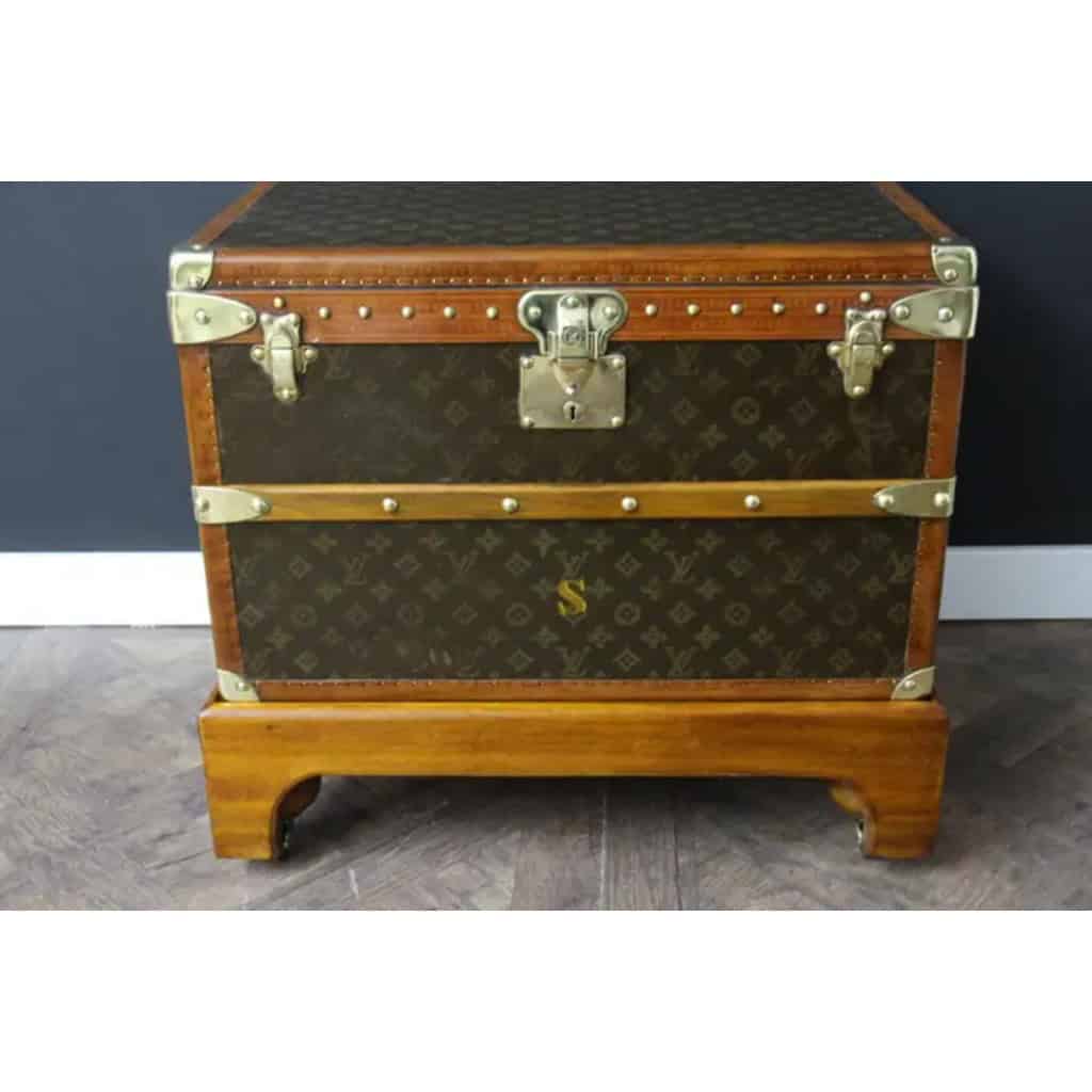 Petite Malle Louis Vuitton en toile monogramme 55 cm 10