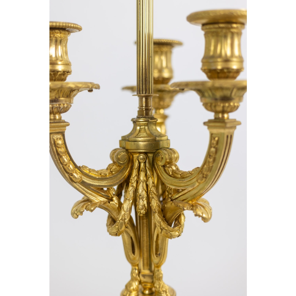 Eugène Bazart Paris. Lampe bouillotte en bronze doré. Circa 1880. LS60331509G 9