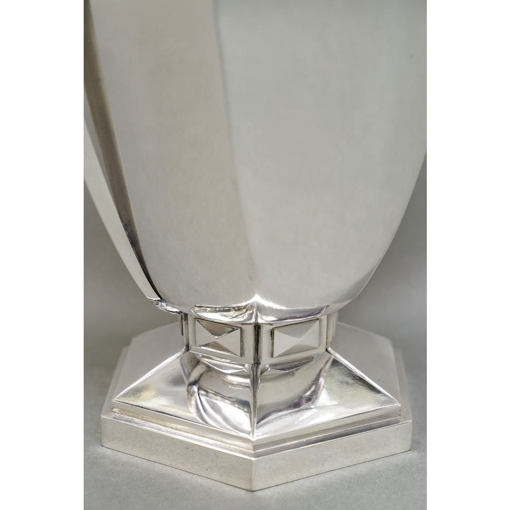 Orfèvre BOULENGER – Vase en argent massif ART DECO circa 1925/1930 6