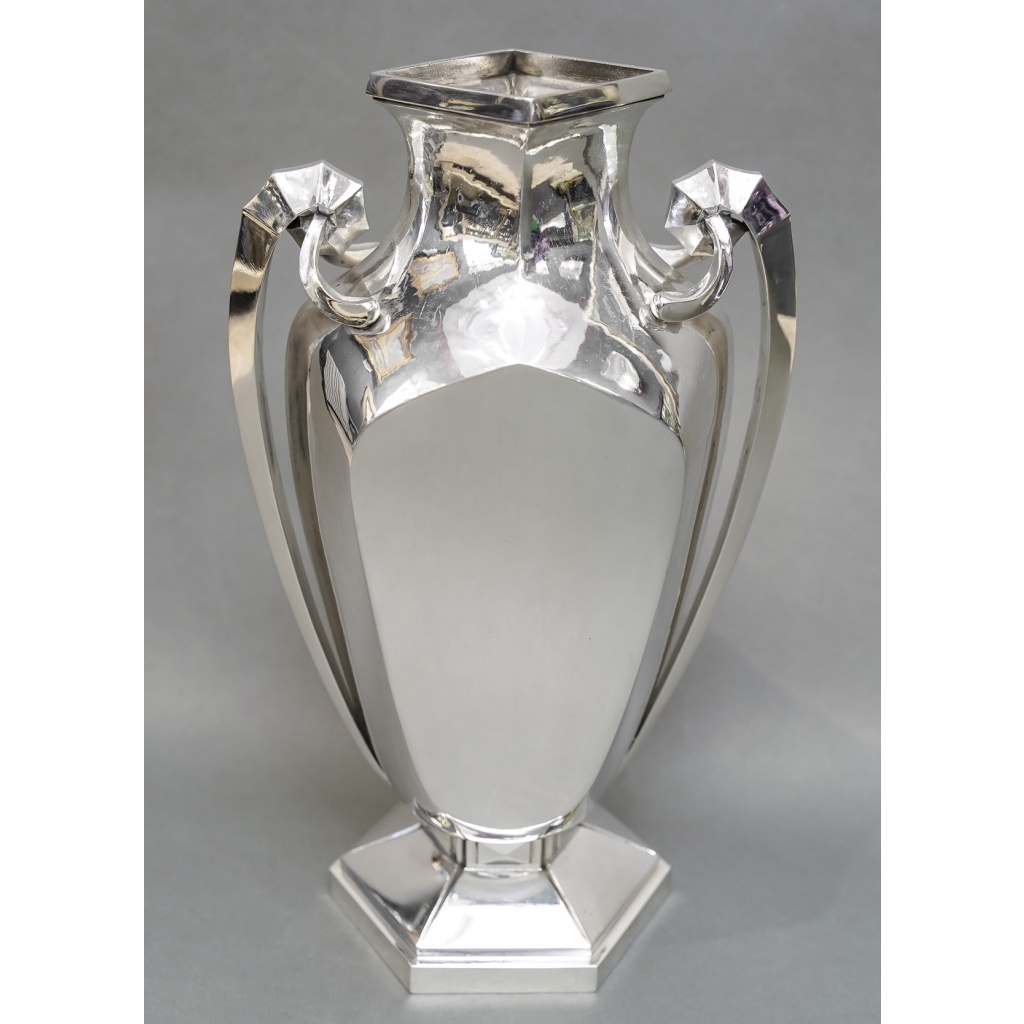 Orfèvre BOULENGER – Vase en argent massif ART DECO circa 1925/1930 8