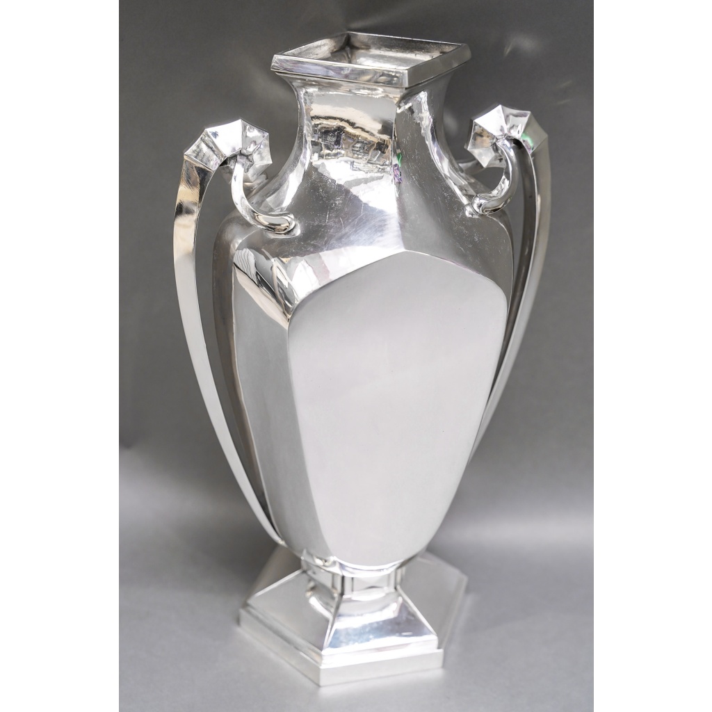 Orfèvre BOULENGER – Vase en argent massif ART DECO circa 1925/1930 10