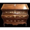 Commode Bordelaise dite scriban en noyer et acajou époque Louis XV 33