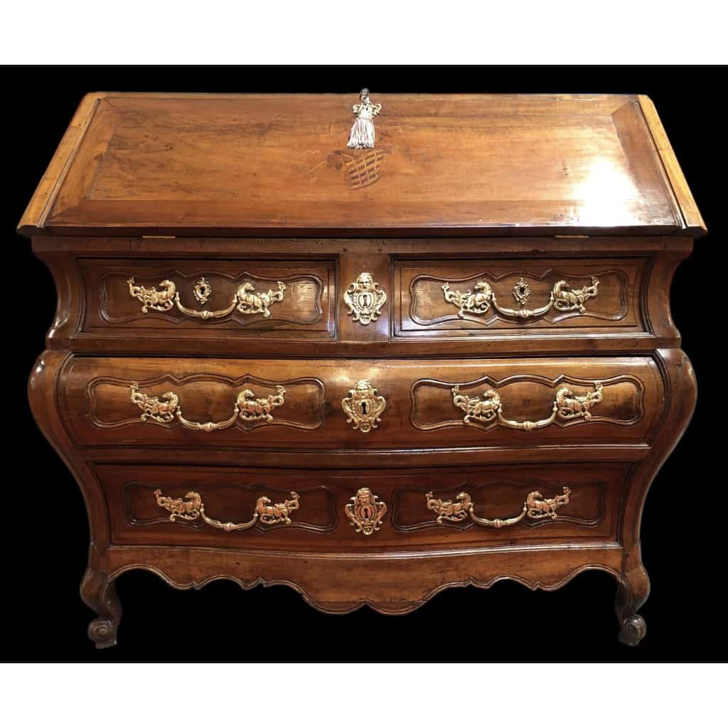 Commode Bordelaise dite scriban en noyer et acajou époque Louis XV 16