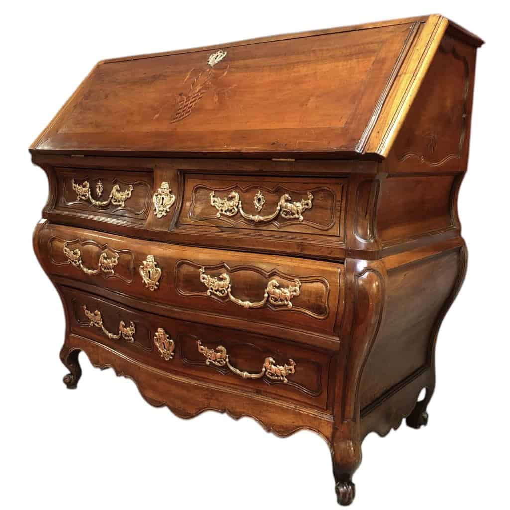 Commode Bordelaise dite scriban en noyer et acajou époque Louis XV 9