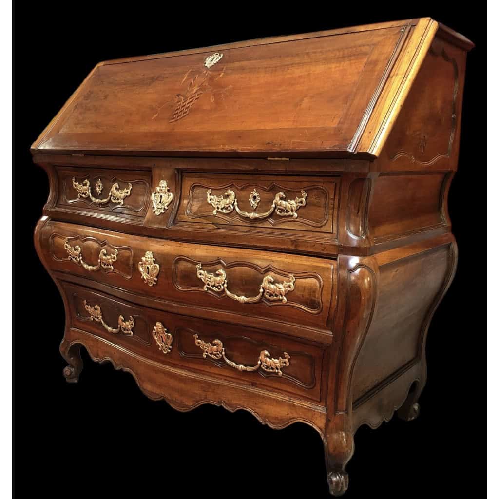 Commode Bordelaise dite scriban en noyer et acajou époque Louis XV 8