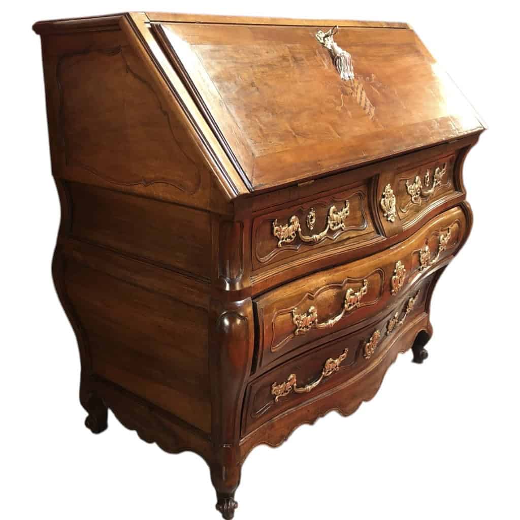 Commode Bordelaise dite scriban en noyer et acajou époque Louis XV 7