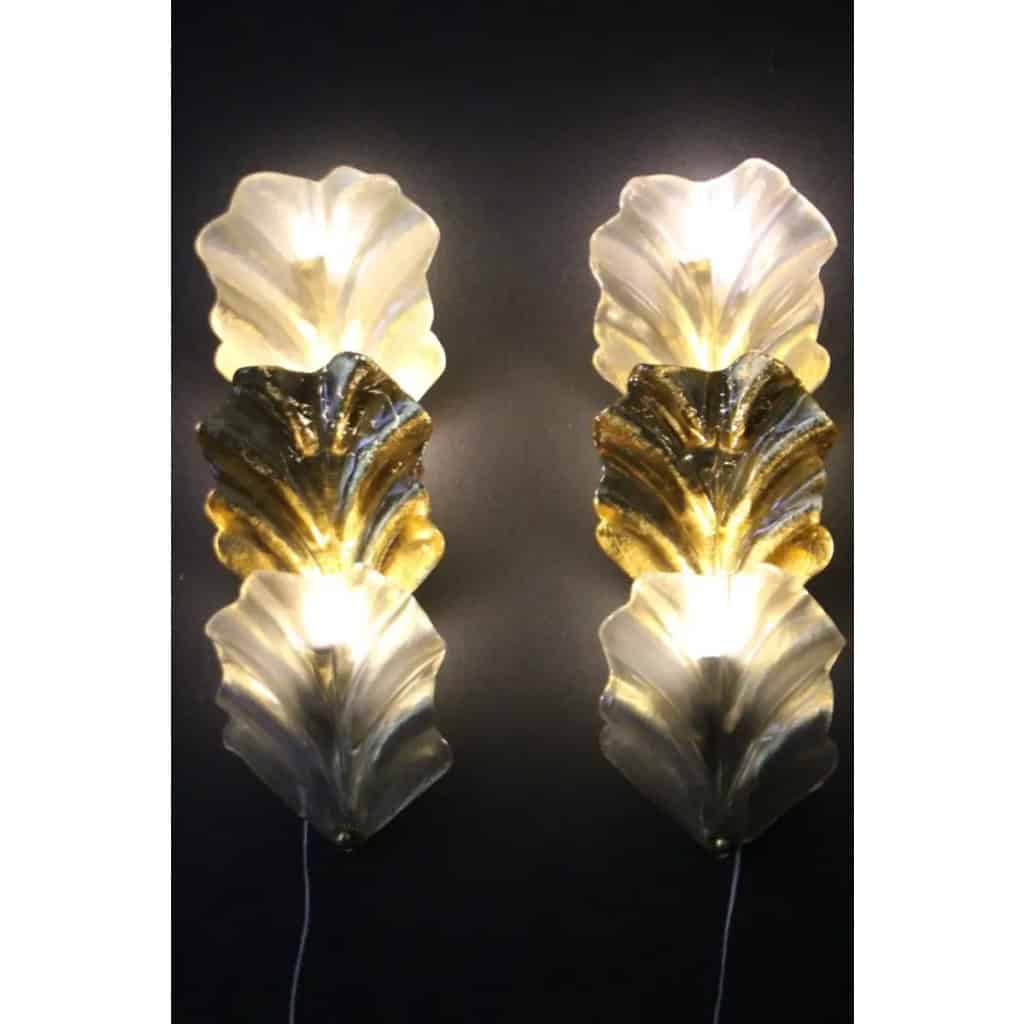 Paire d’appliques à feuilles en verre de Murano doré et blanc nacré de style Barovier 8