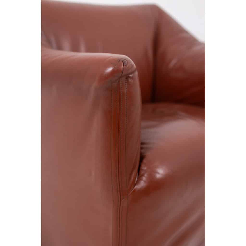 Mario Bellini pour Cassina. Paire de fauteuils « Tentazione ». Circa 1973. LS6278856T 12