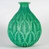 1924 René Lalique – Vase Malesherbes Verre Vert Jade Patiné Vert 8